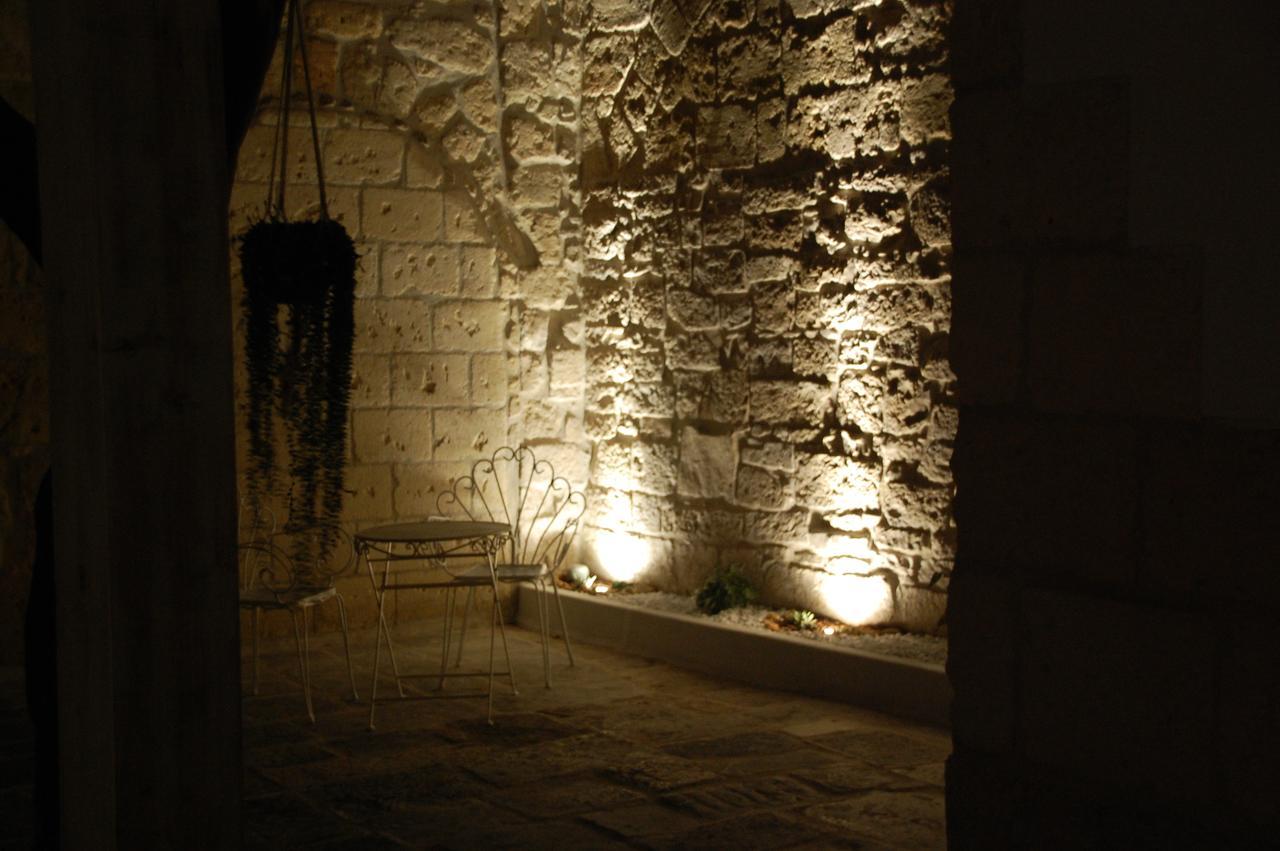 Palazzo Bianchi Domus Holidays Trani Esterno foto