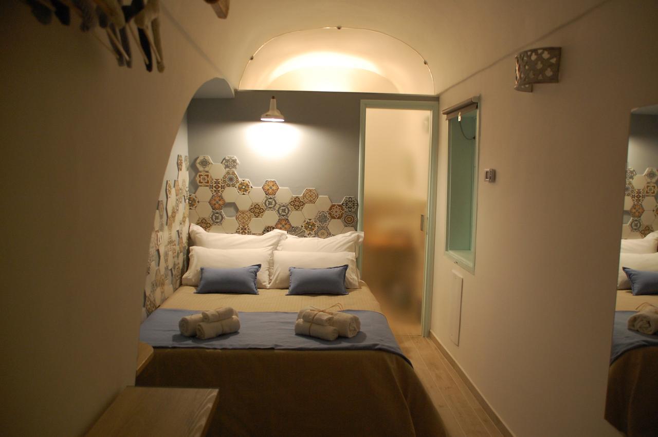 Palazzo Bianchi Domus Holidays Trani Camera foto